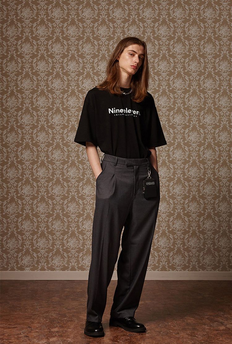 Basic logo tee