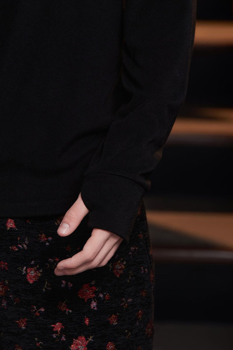 TURTLENECK KNIT T SHIRT / BLACK
