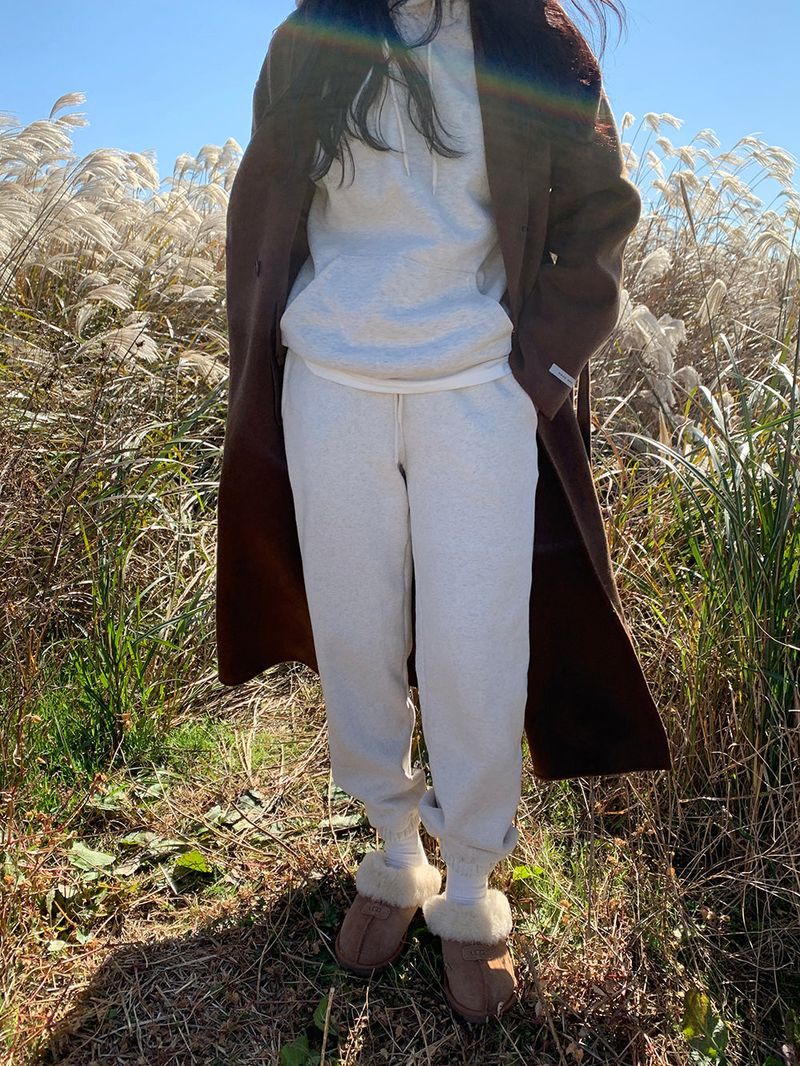 [MADE] Stern hip sweatshirt