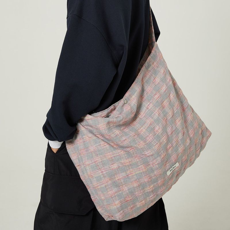 Check cross bag