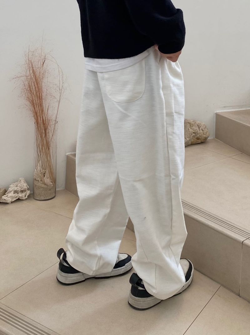 Pastel Balloon Pants White Black 2C
