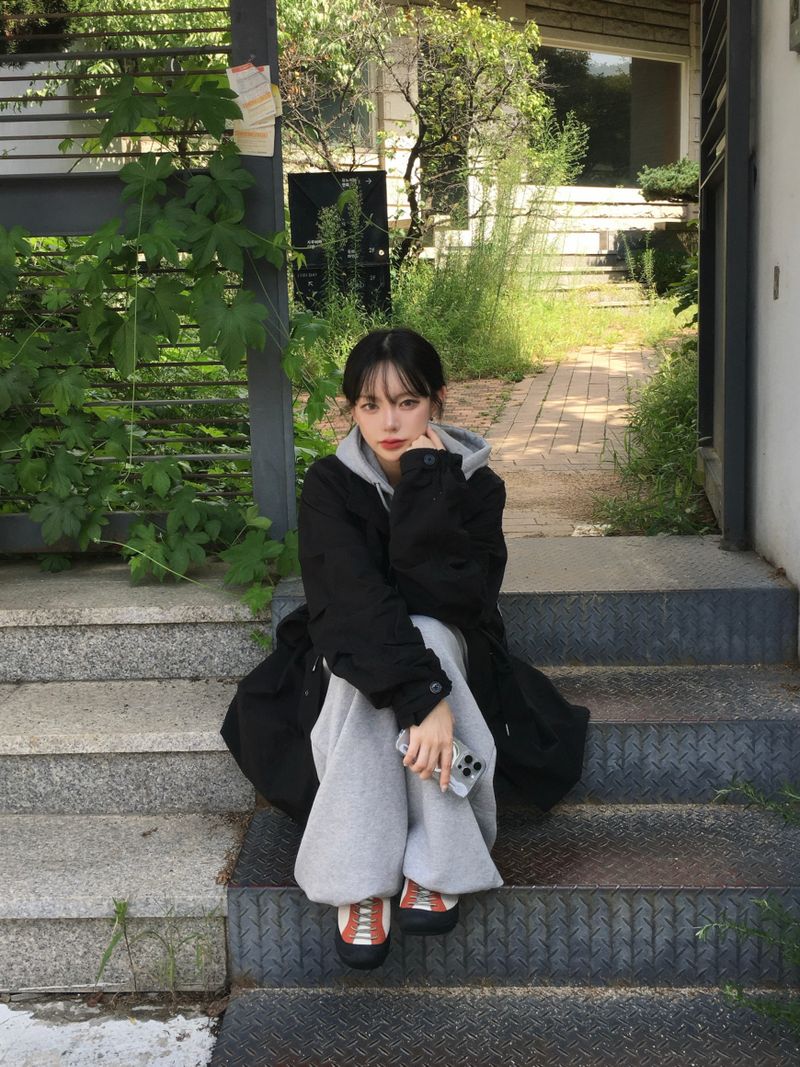 Holly Over Long Field Jacket (3c)
