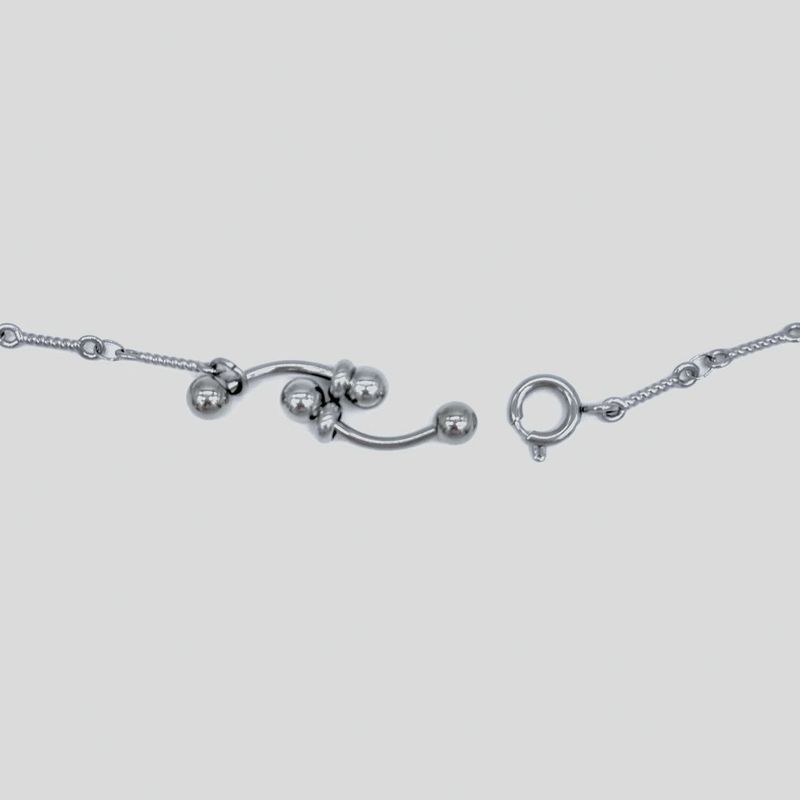 Piercing bar link necklace