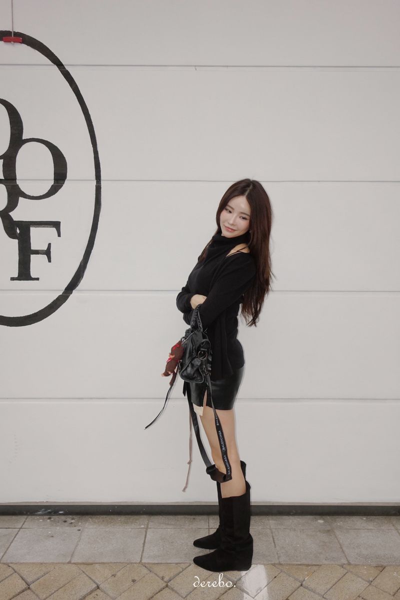 Turtleneck Layered Long-Sleeved Knit Cardigan