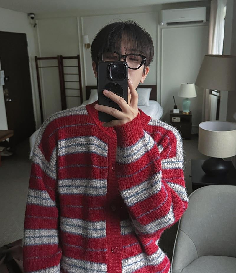 ASCLO(エジュクロ)の「ASCLO Levi Wool Multi Border Cardigan (2color)(Tops)」