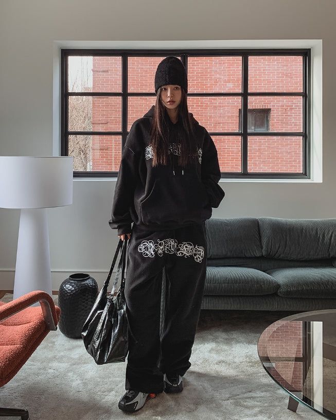 Arc Lettering Embroidered Brushed Over Sweatpants