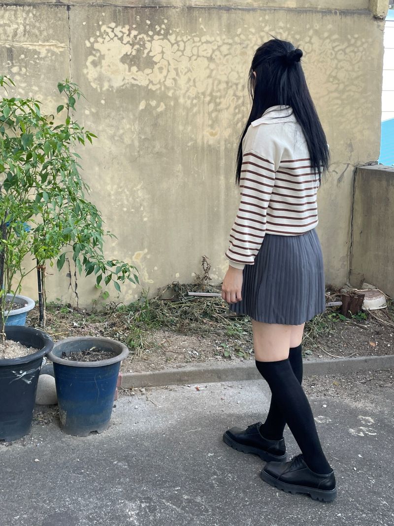 ソフィアカラーストライプニット