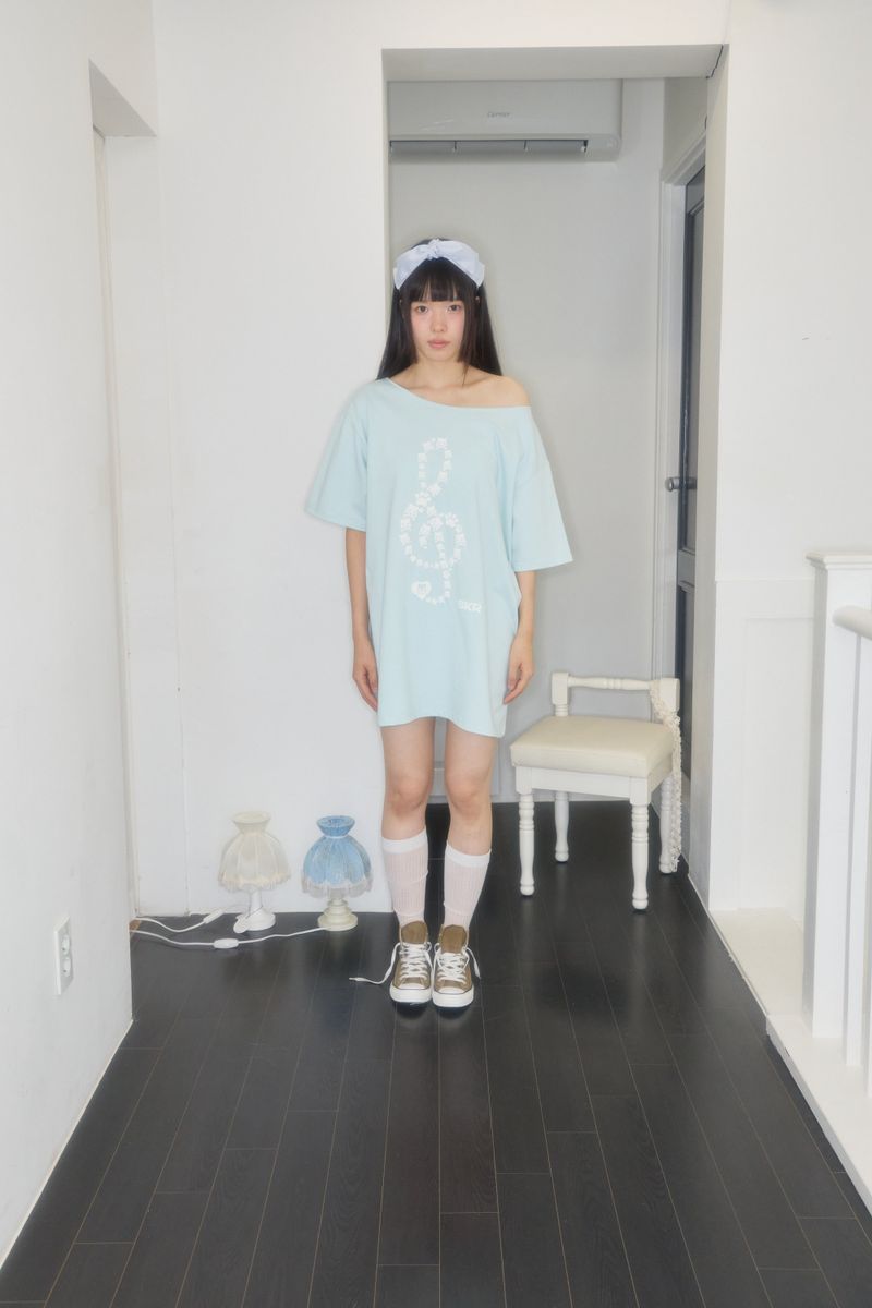 キリスカルノートオフショルダーボクシートップ (MINT)