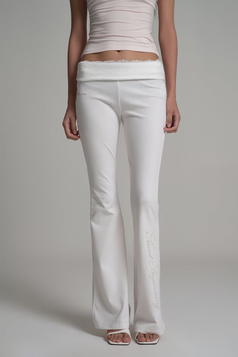 Lace tea bootscut pants, White
