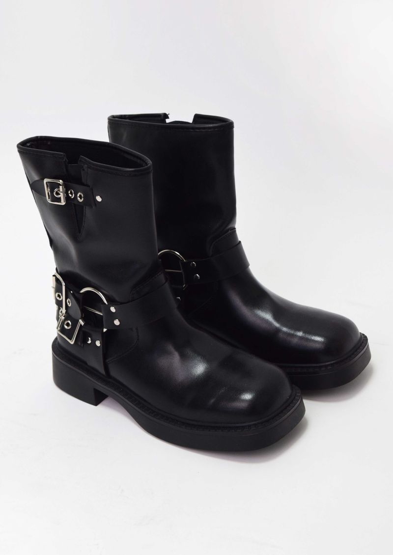 privatelookbook（プライベートルックブック）の「chain mid-calf boots（Shoes）」