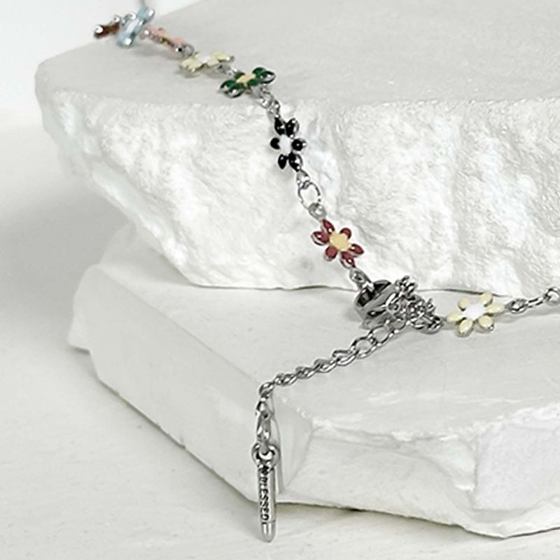 ss-Daisy flower motive array necklace_multi