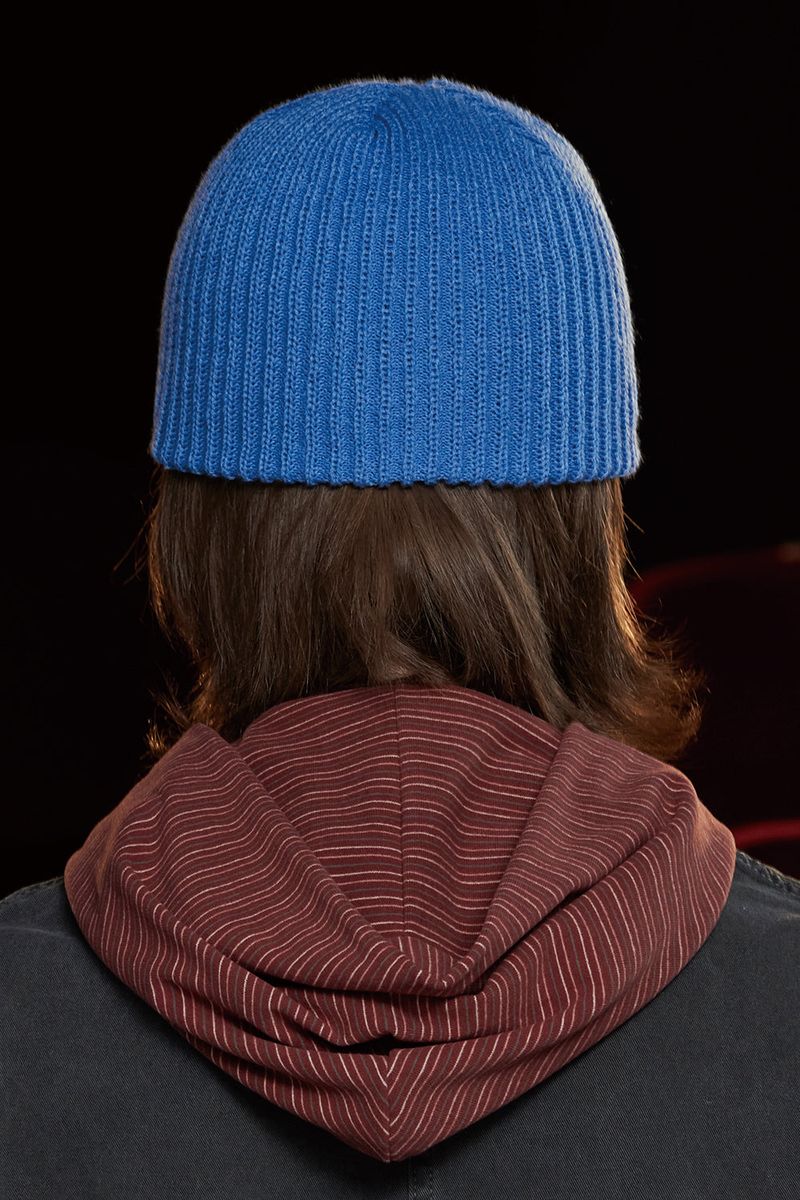 CLASSIC LOGO BEANIE / BLUE