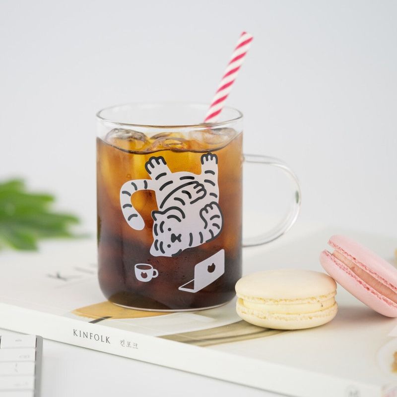 WHITE TIGER GLASS MUG SMALL