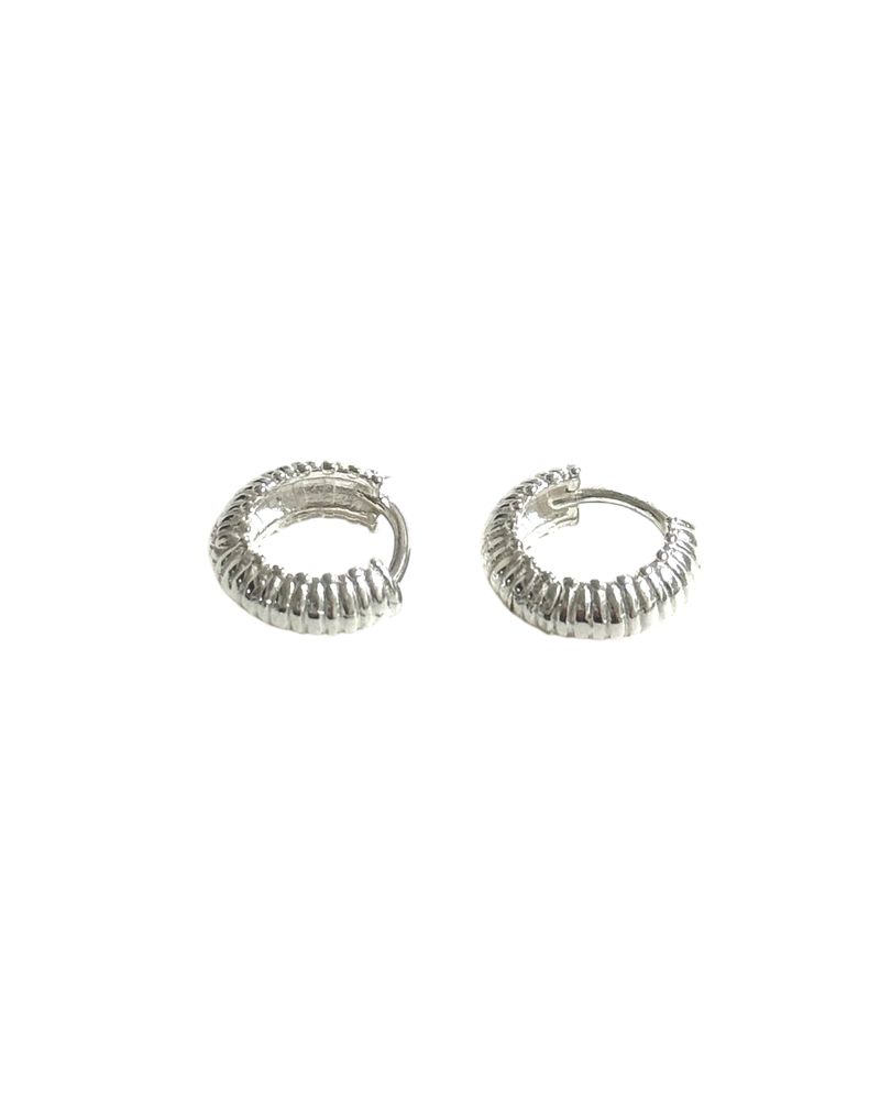 Layer of U earring (silver)
