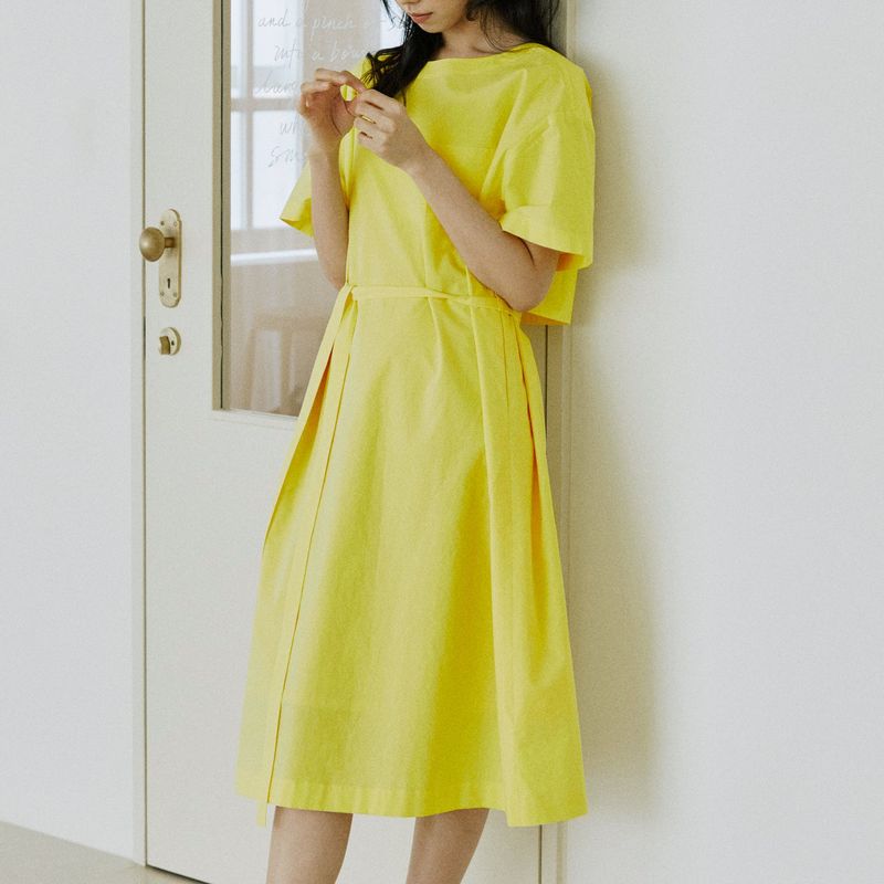 malen（マレン）の「layered ribbon onepiece yellow（Dresses）」