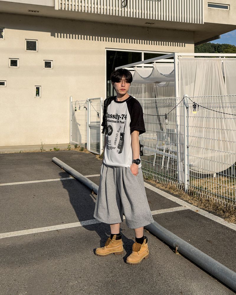 Ragiv Graphic Raglan Knit Short Sleeve