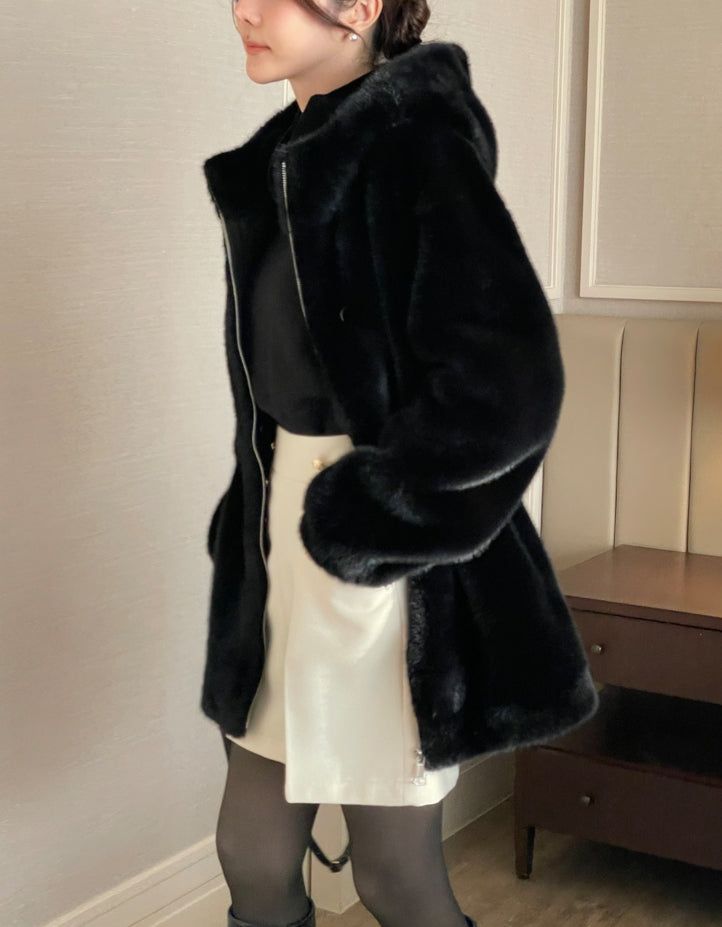 Lenu String Ecofur Mink Mustang Hood Zip-Up