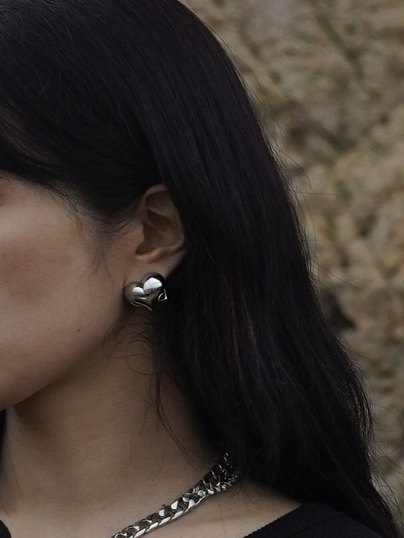 no.124 earring silver brave girls YUNA pick