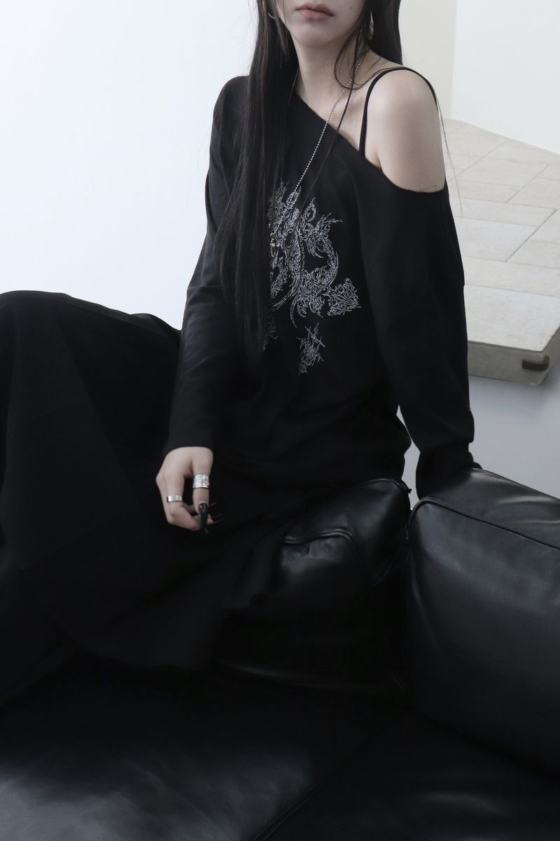 URBAN UNIQUE(アーバンユニーク)の「tattoo printing long sleeve T(Tops)」