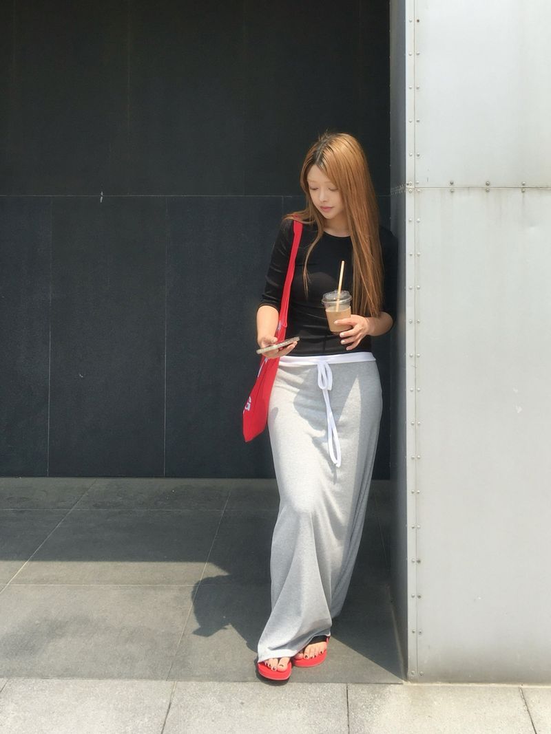 Red Poppy Flip-Flops (2c)
