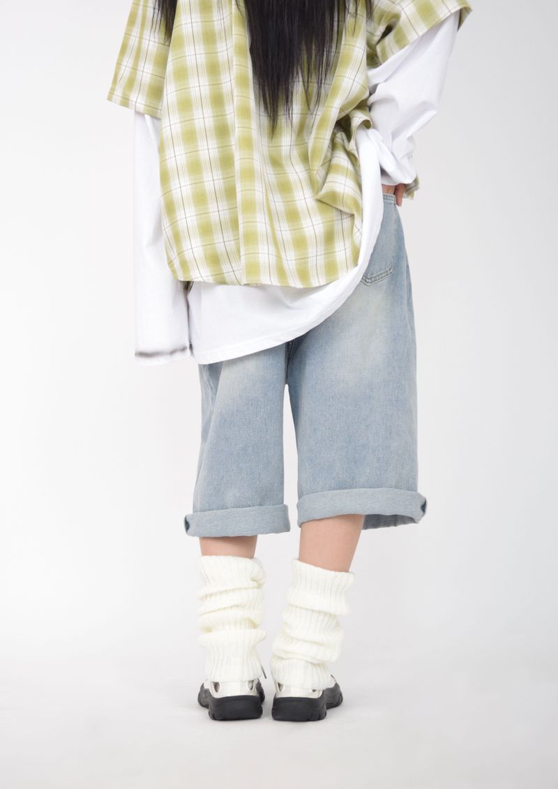 Snug Bermuda pants