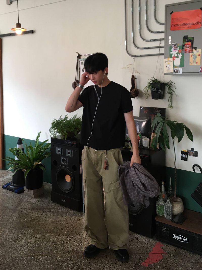 Pigment Diagonal Seam Cargo Pants (3 Colors)
