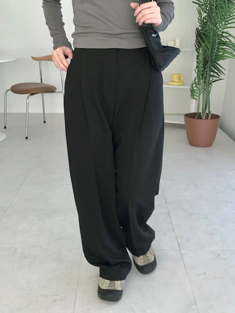Arco iris(アルコイリス)の「Cielo one tuck slacks(Pants)」