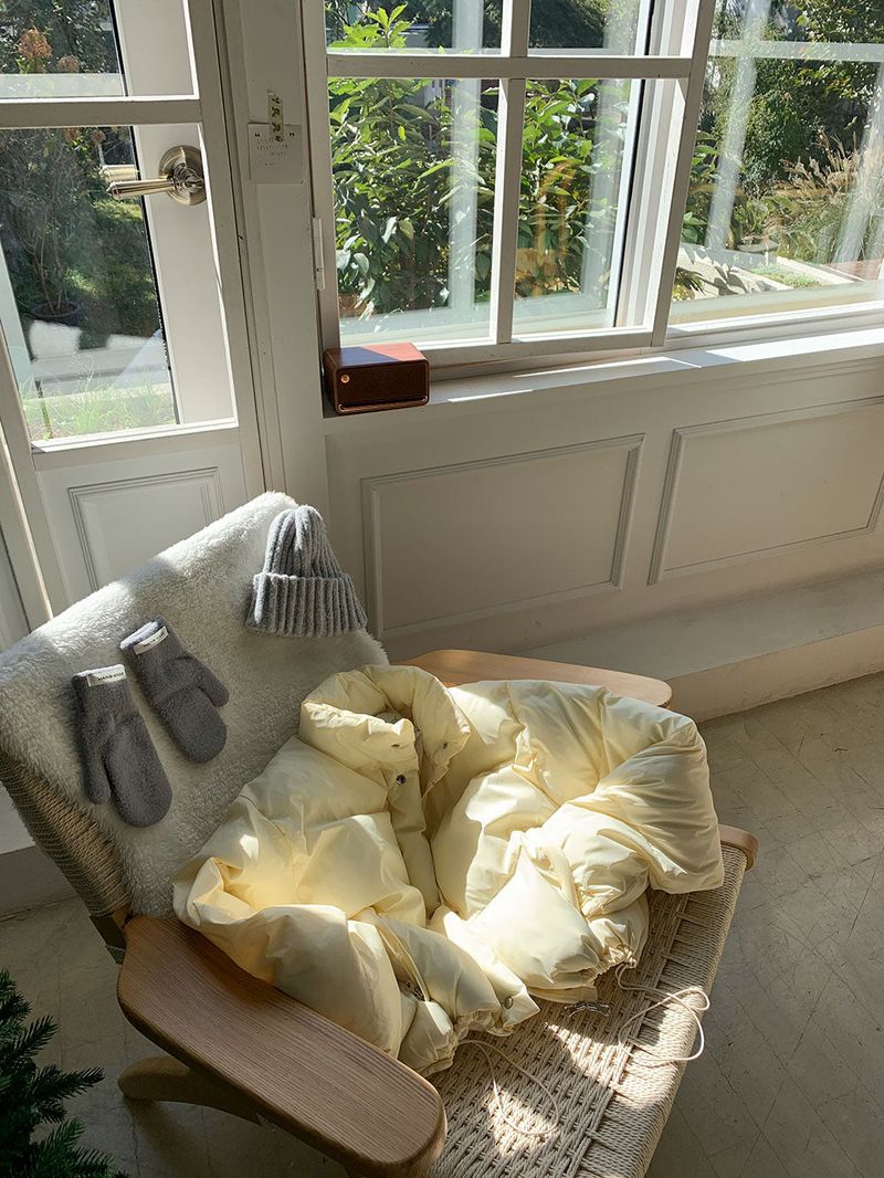 [BELLIDE MADE] Smoke Creamy Two-Way Short Padding
