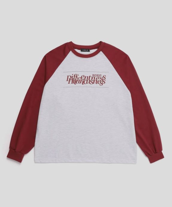 ユニセックススタックロゴラグランTシャツ