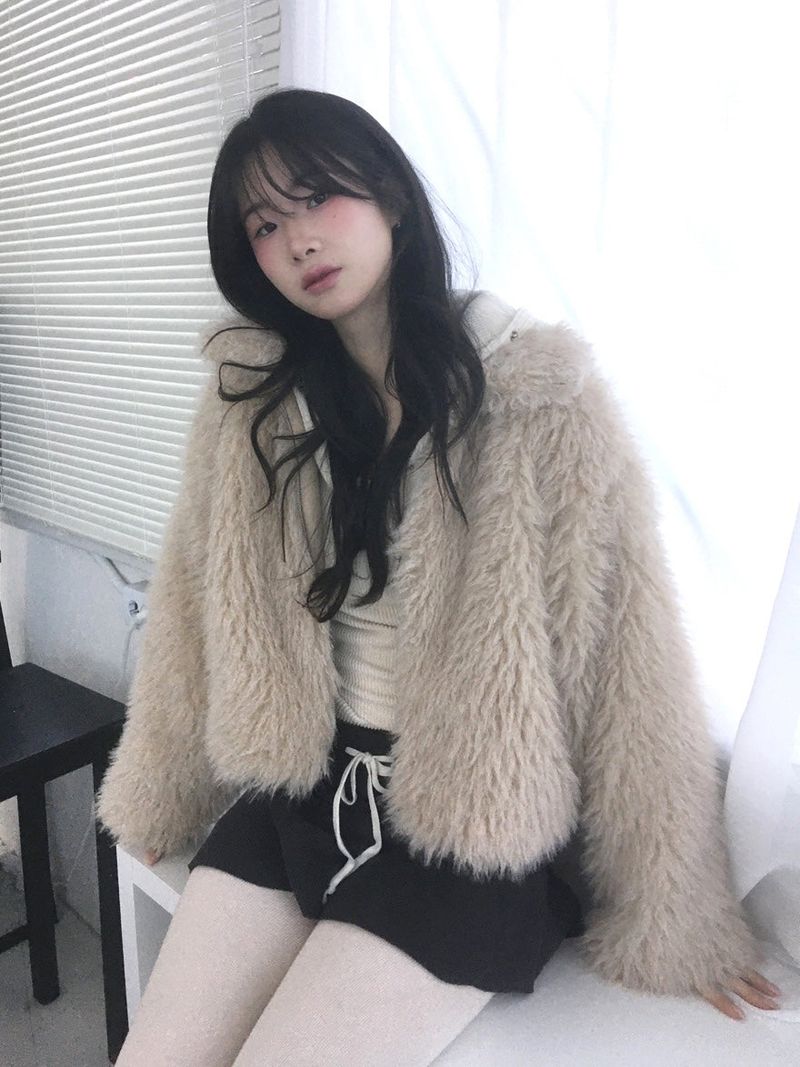 moroi(モロイ)の「Swan Fur Jacket(Jackets/Outerwear)」