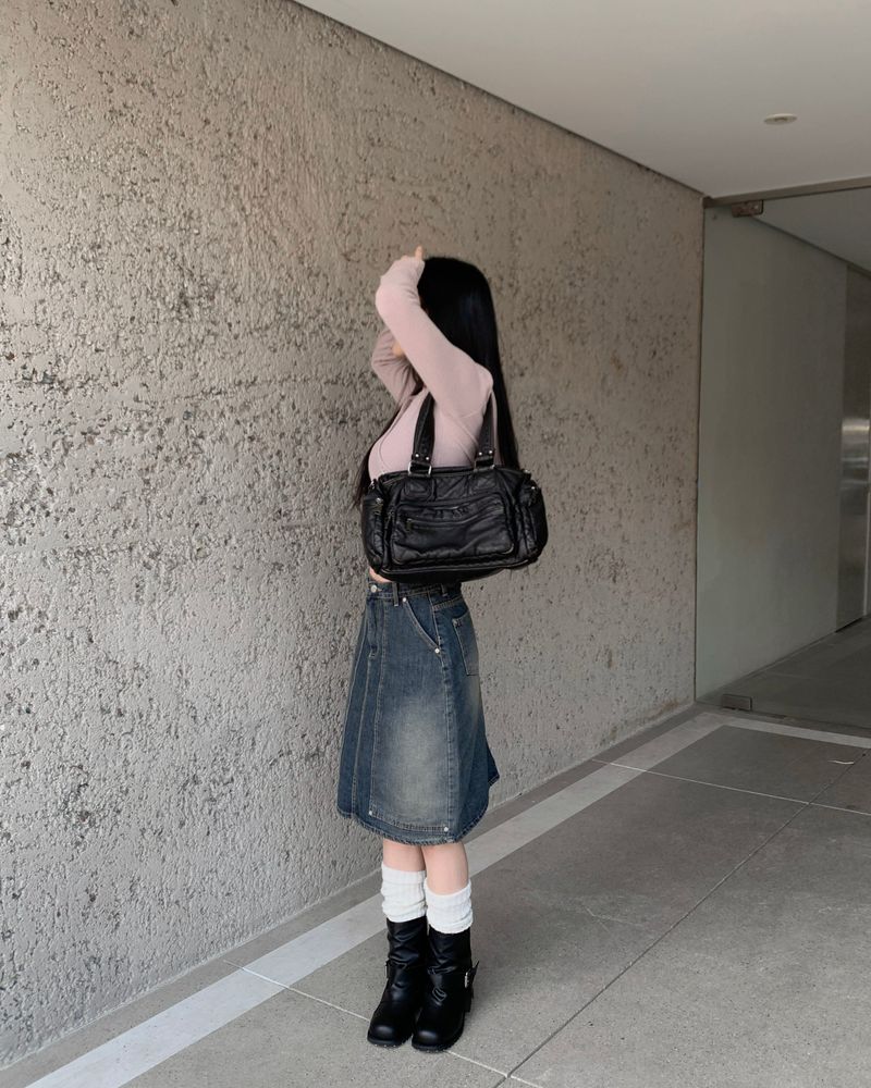 Belt low boots