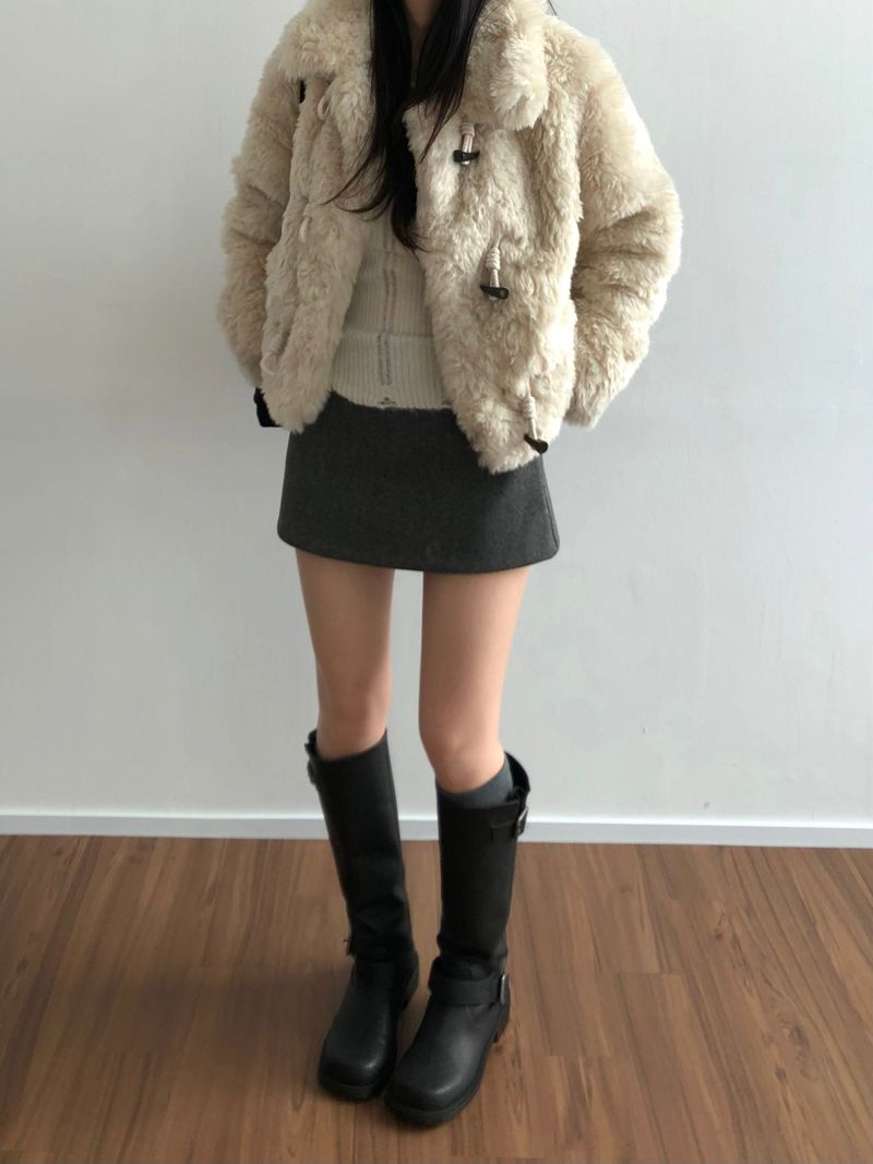 Claude Fur Jacket (2 colors)