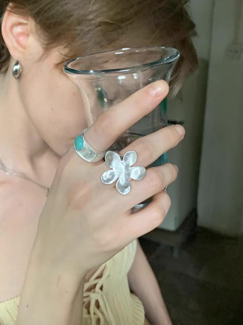 Matt flower bold ring (banding)