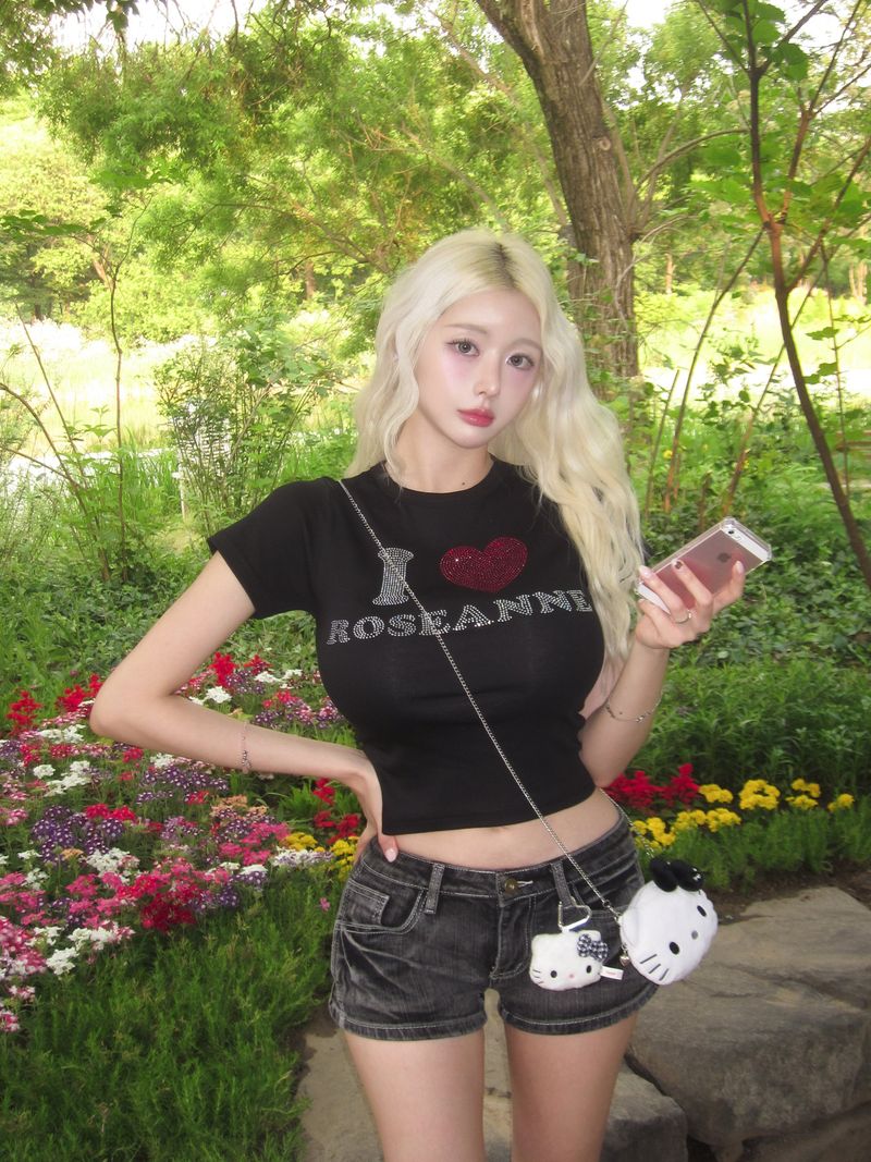 I♥︎ROSEANNE TWINKLE TEE (BLACK)