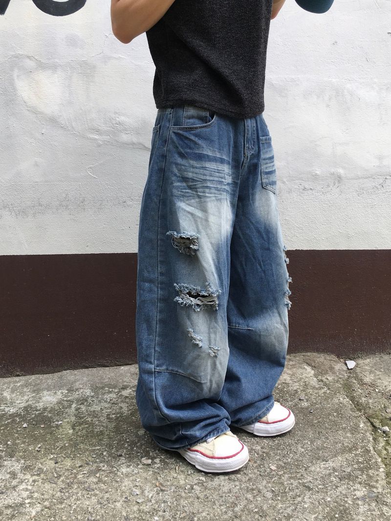 Wavy Cat Washed Distressed Denim Pants