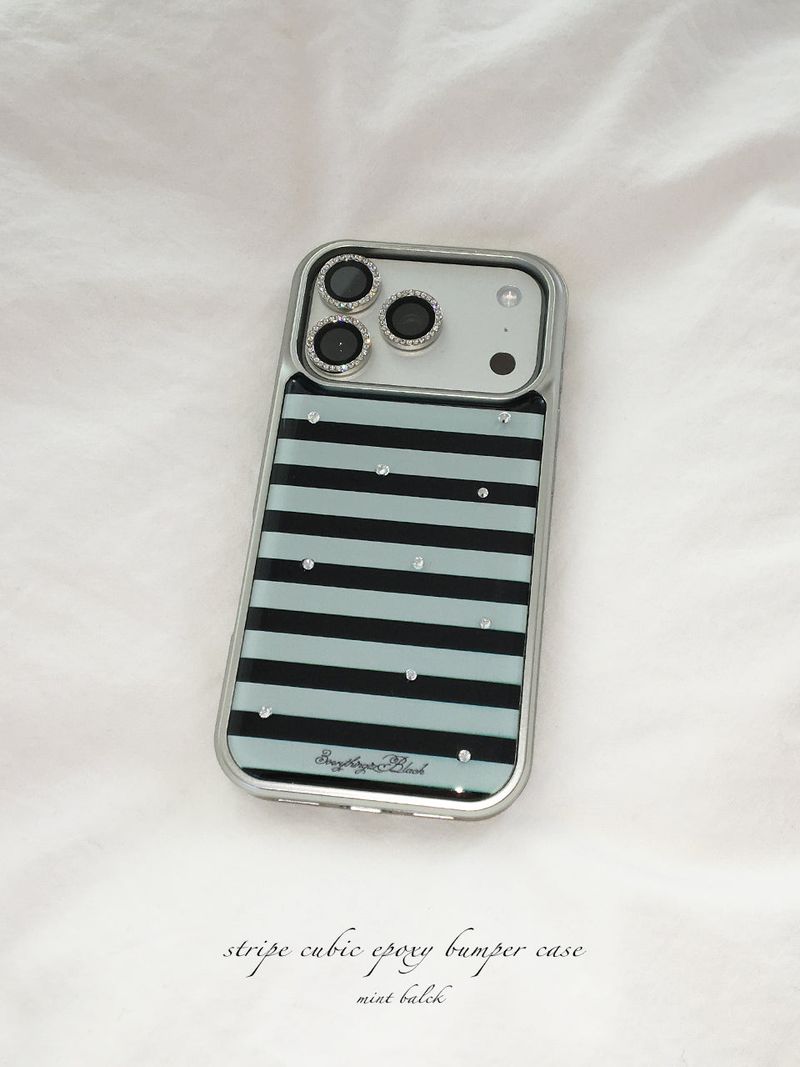 3verythingizblack（エブリティンイズブラック）の「stripe epoxy bumper case [mint black]（Smartphone Accessories）」