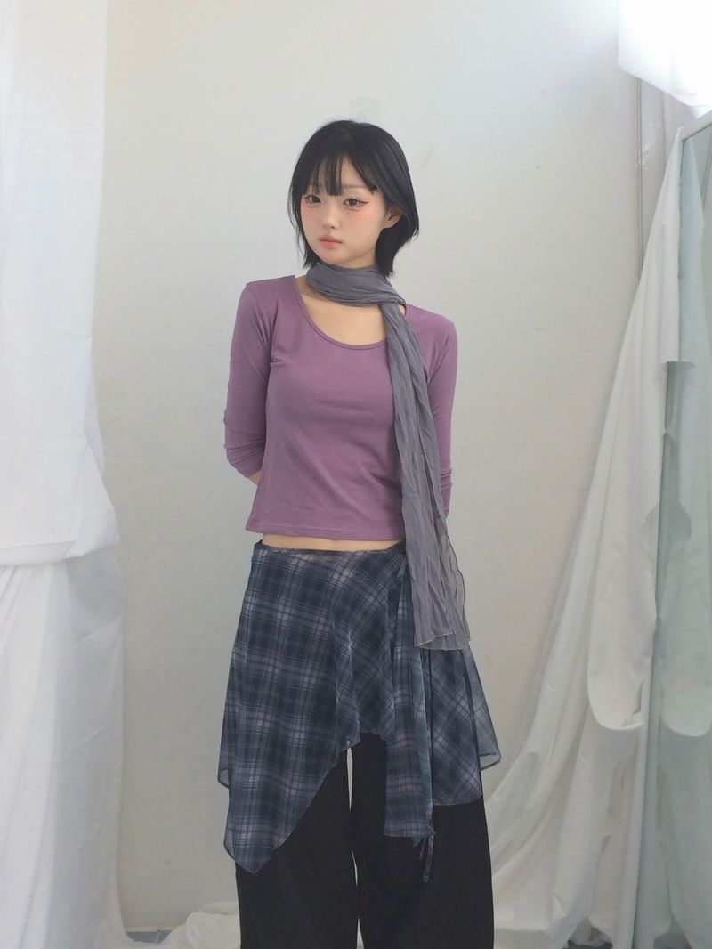 U-Neck Three-Quarter Slim Line Cotton Top
