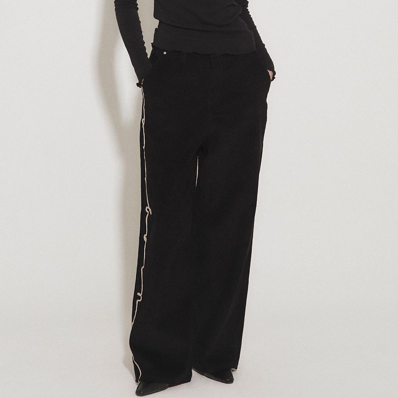 AWE BORN US（アボンアス）の「LETTERING CORDUROY WIDE LEG PANTS [BLACK]（Pants）」
