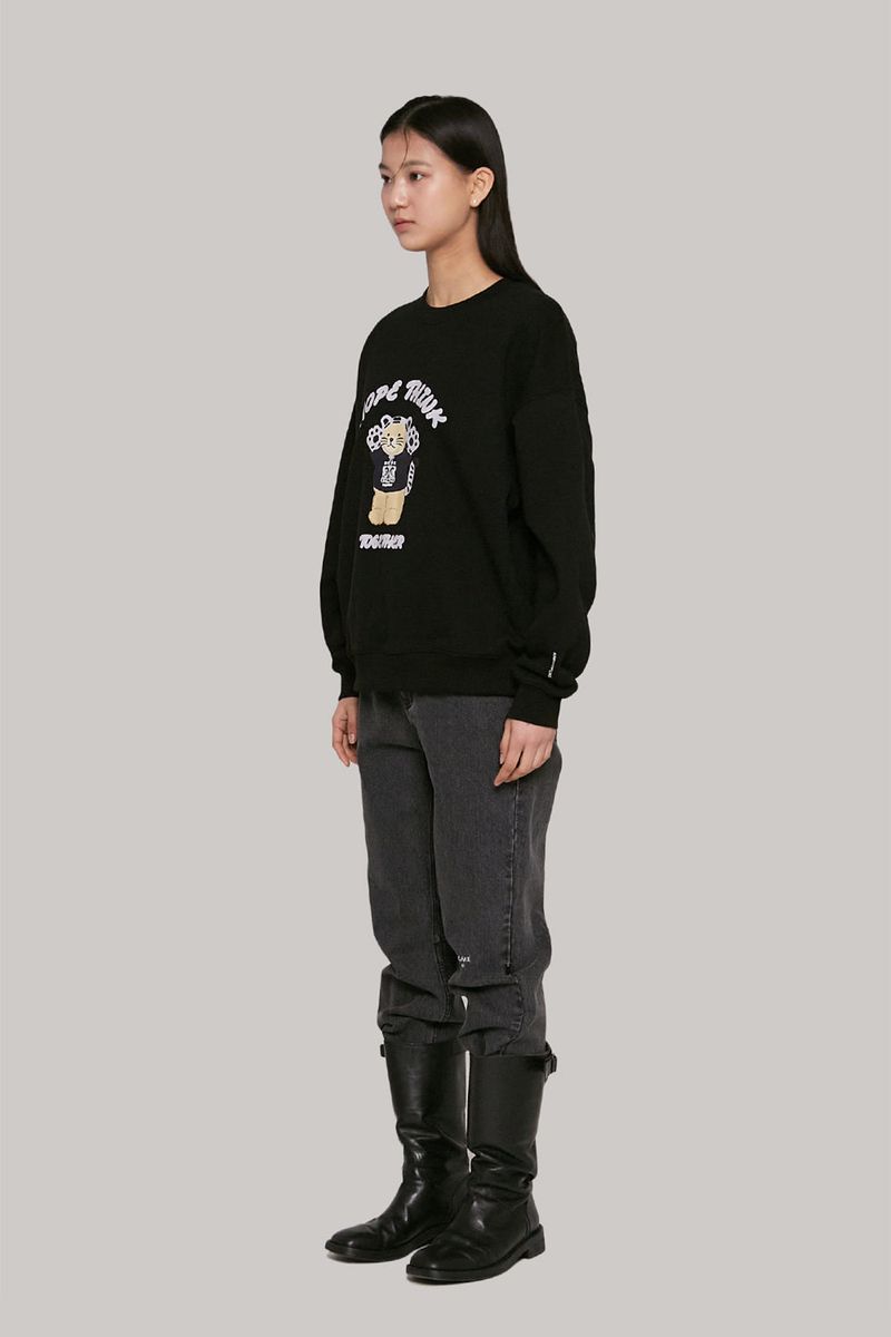 HTT Tiger Bear Crewneck_Black