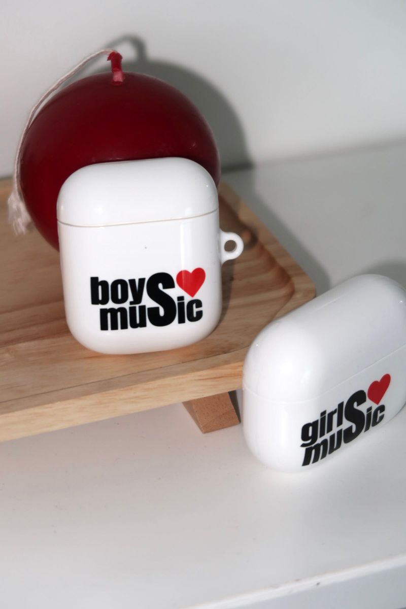 [MADE] boys love music airpods case