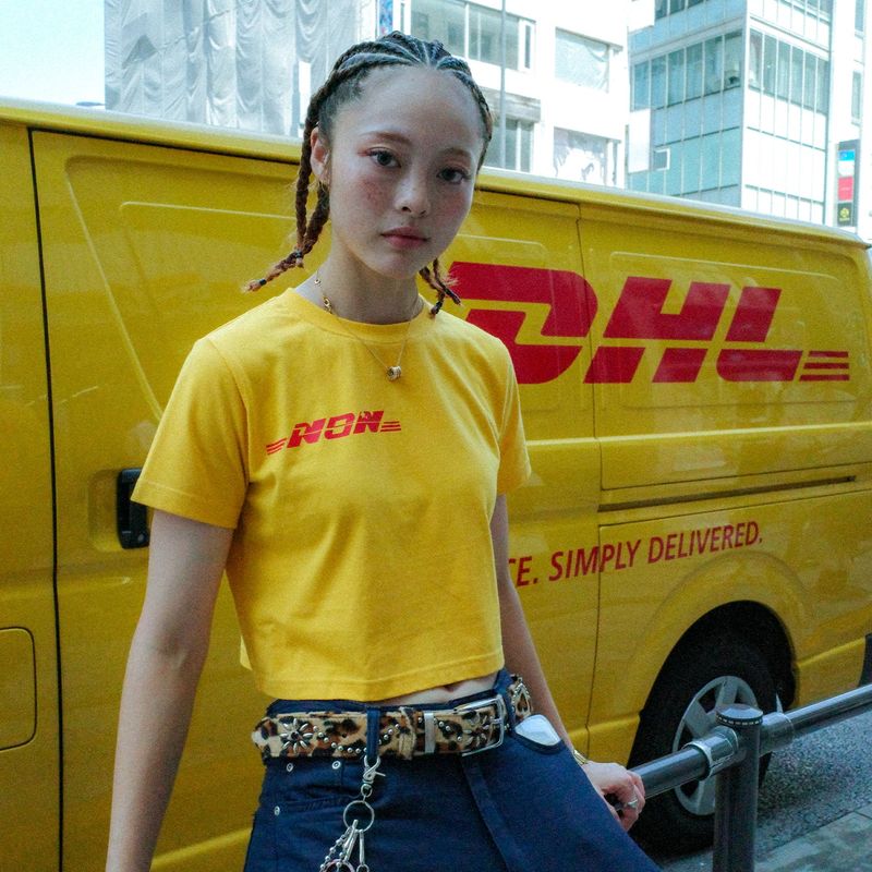neversaynever®︎（ネバーセイネバー）の「Driver's Tee -yellow-（Tops）」