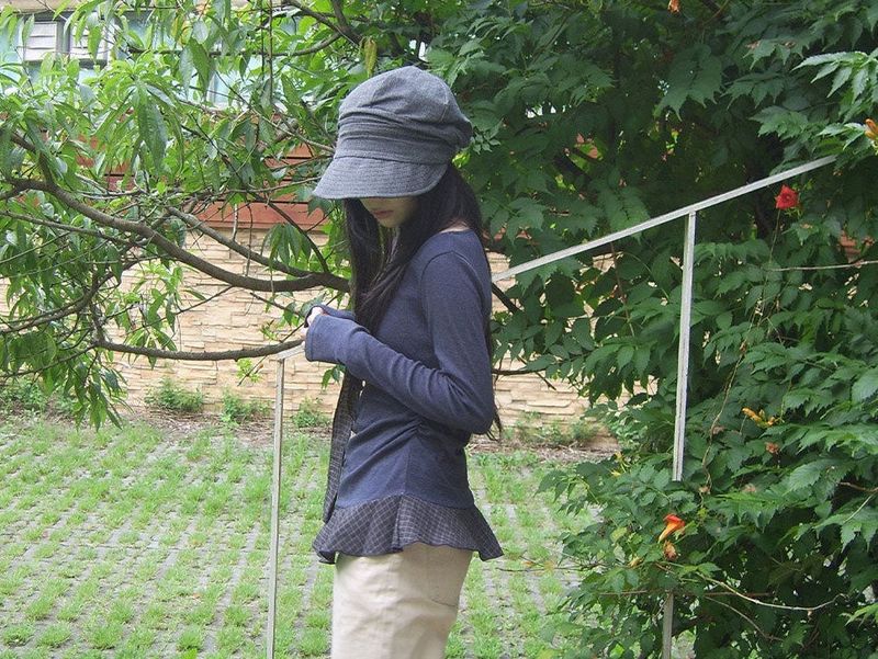 check scarf tee