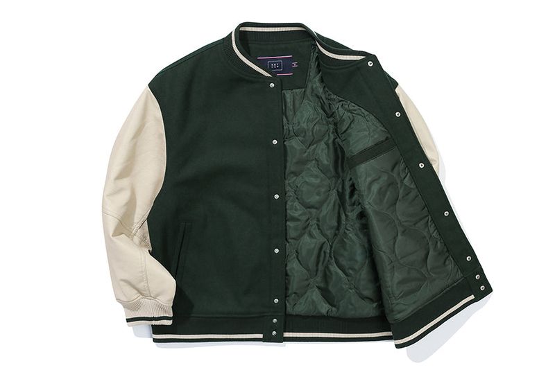 ESSENTIAL LOGO VARSITY JACKET_GREEN