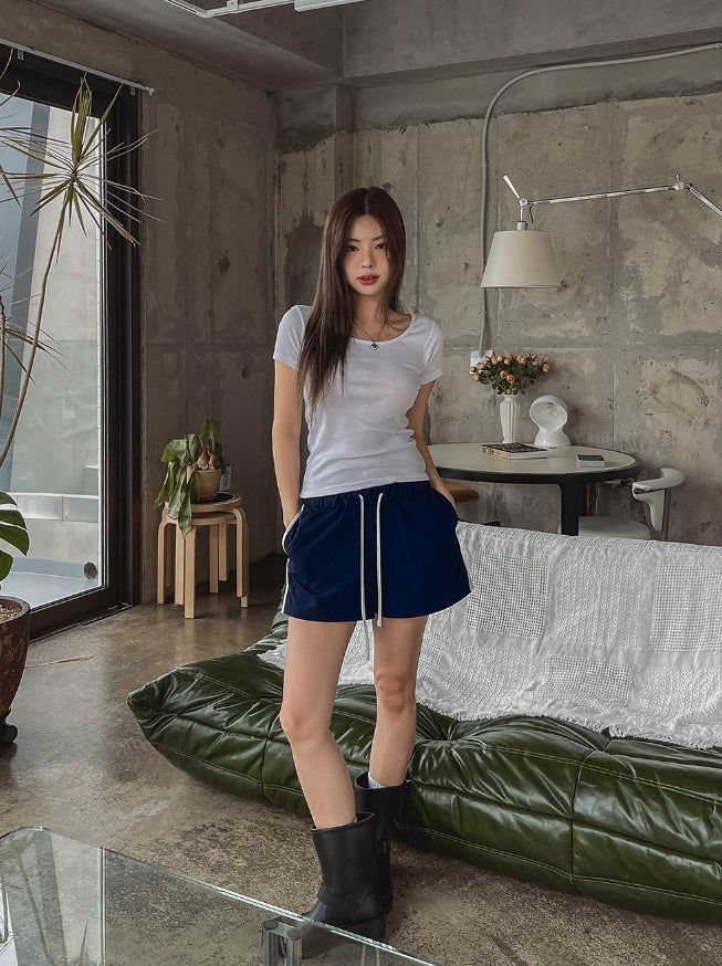 Kaya Slit Color Matching Nylon Shorts