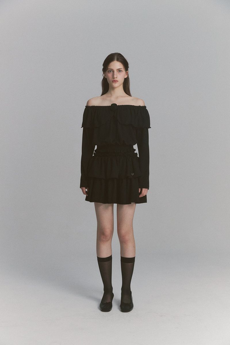Tulip Off Shoulder Top Black