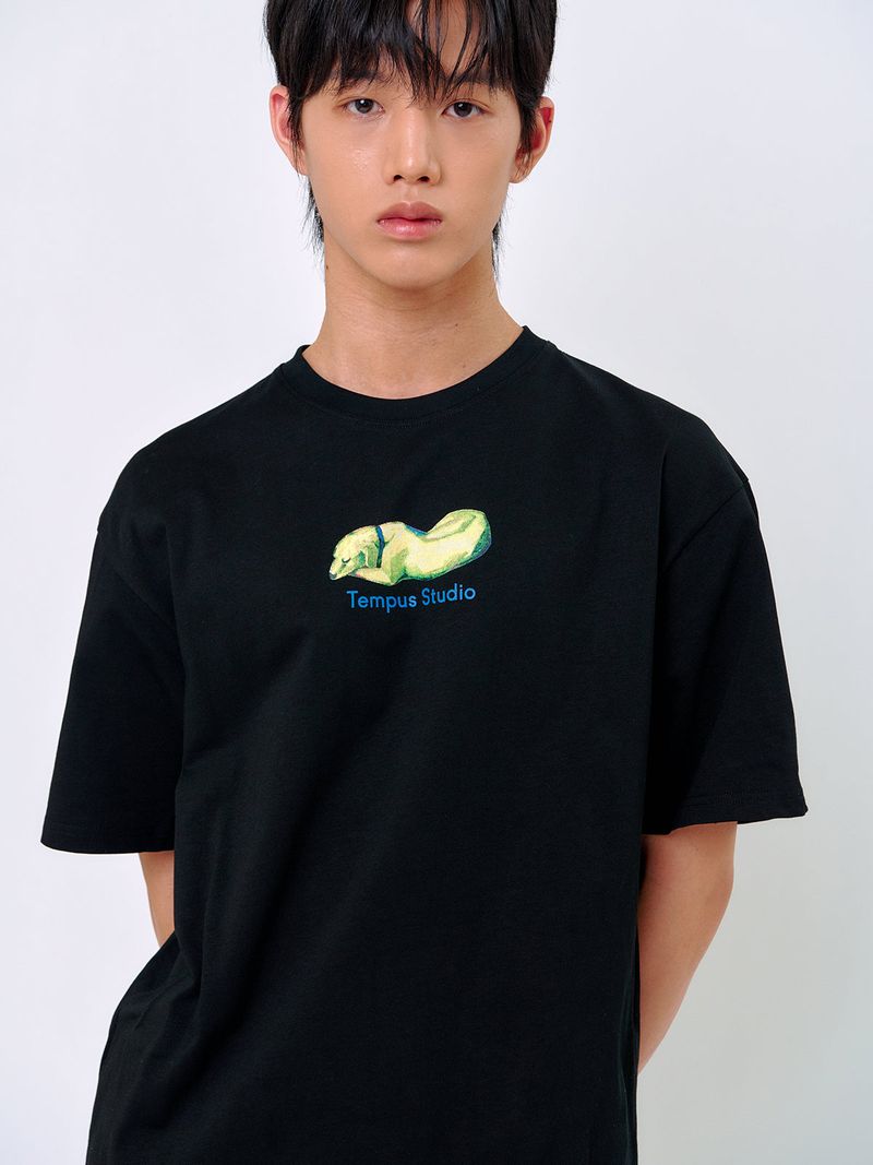 LYING DOG T-SHIRT_Black