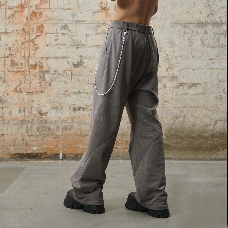 RELABEL 24SS ‘Trainmaster’ knitted trousers with linear body structure