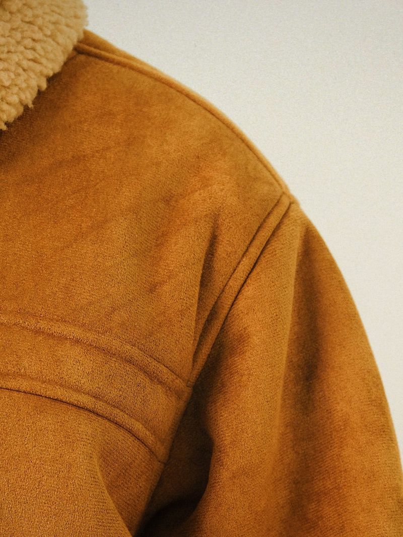 ON Suede Pocket Dumble Mustang