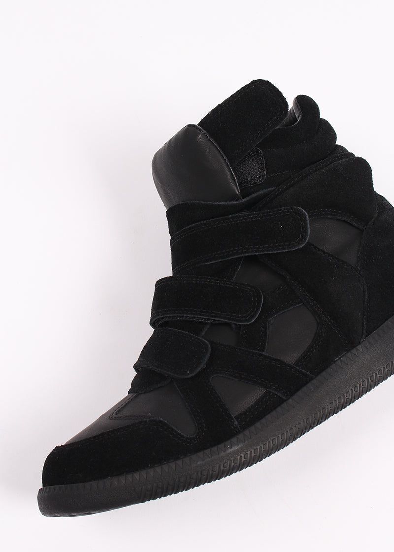 HIGH SNEAKERS