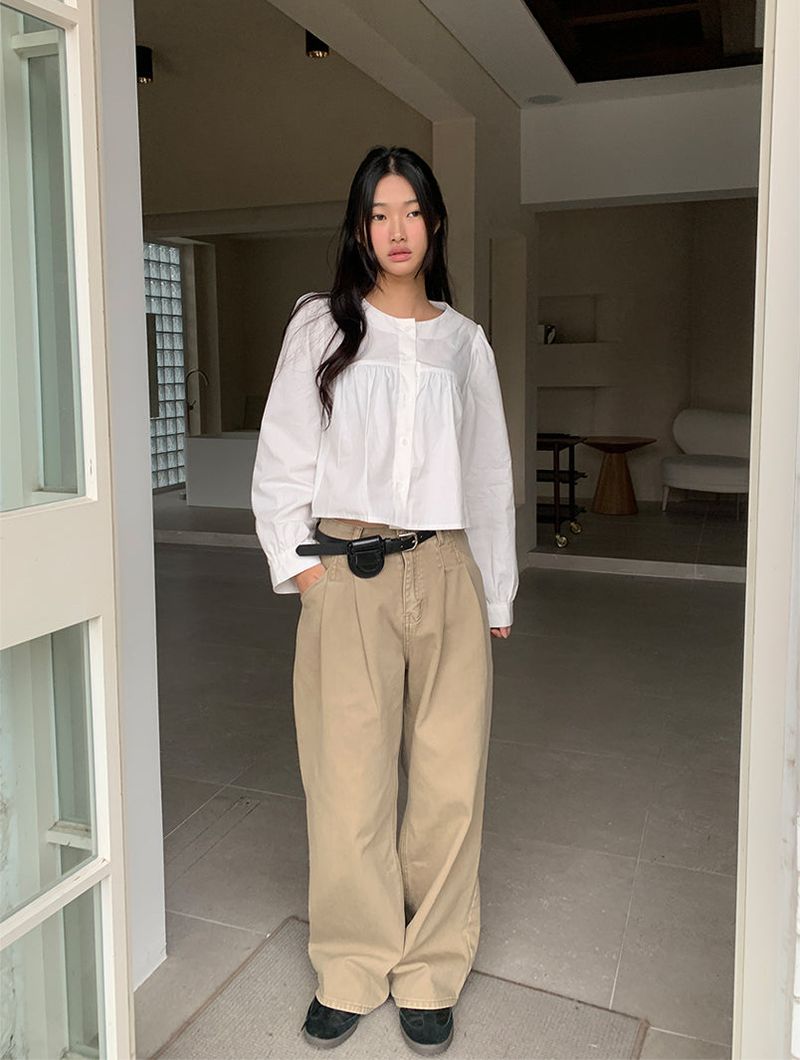 PURE SHIRRING ROUND BLOUSE